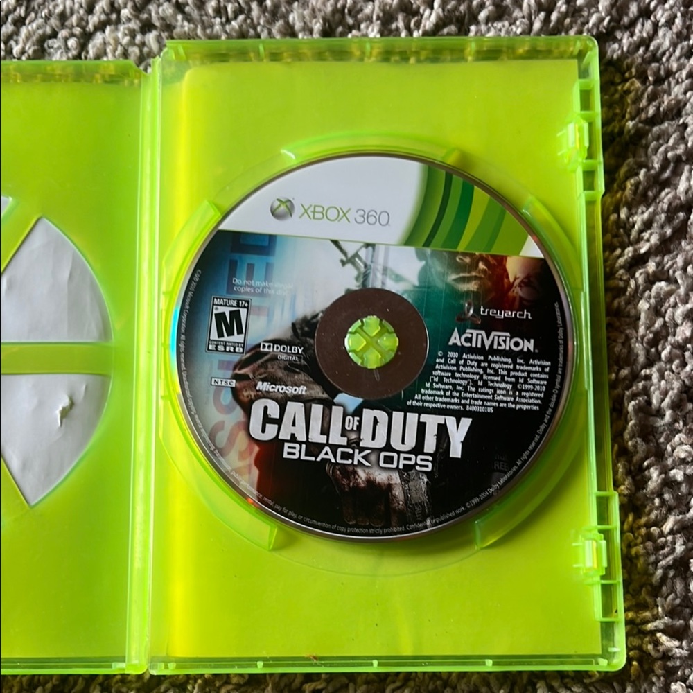 Green Xbox 360 Call of Duty Black Ops Video Game - Picture 2 of 2